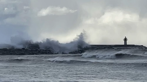 Meteorolojiden Doğu Karadeniz ve Doğu Akdeniz için fırtına uyarısı