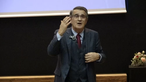 Şenol Güneş: “Türk futbolunda yeniden yapılanma şart”