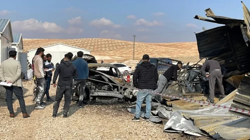 Şanlıurfa'da şantiyede korkutan yangın: Konteyner ve 4 araç yandı!