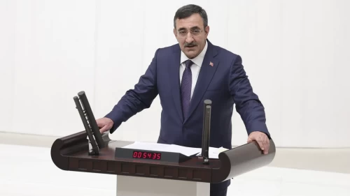 Cumhurbaşkanı Yardımcısı Yılmaz: 'Libya halkına ve yönetimine sabır ve başsağlığı diliyorum'