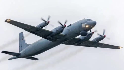 Ukrayna, Rus deniz devriye uçağını vurduğu anları paylaştı