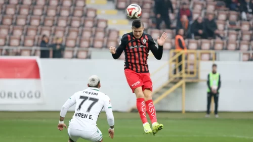 Çorum FK evinde 2 golle güldü