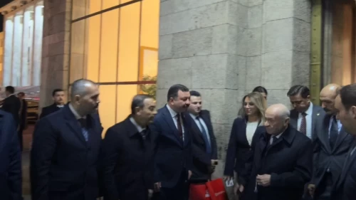 MHP lideri Devlet Bahçeli Genel Kurul’dan ayrıldı
