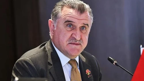 "Aile, şampiyon sporcularımızın başarısındaki en büyük güçtür"