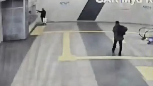 Ankara Garı’nda yangın alarmı paniğe neden oldu