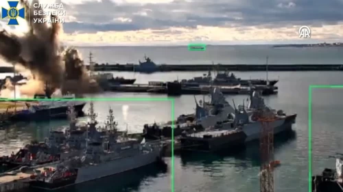 Karadeniz kıyısındaki limanda saldırı iddiası: Ukrayna Rus denizaltısını vurdu!