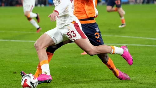 Galatasaray-Başakşehir maçının ilk 11'leri belli oldu
