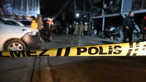 Başakşehir’de iş yerinde alevler yükseldi: Yangında 1 kişi öldü