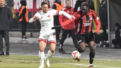 Ümraniyespor deplasmanda tek golle kazandı