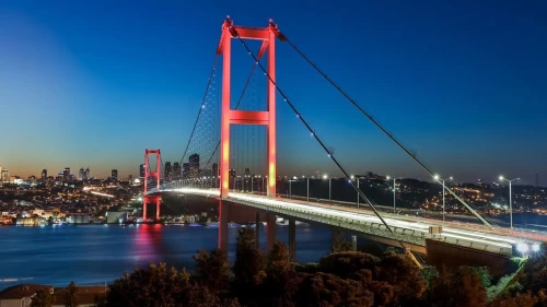 Bakanı Abdulkadir Uraloğlu, köprü ve otoyollarda uygulanacak yeni ücret tarifesini açıkladı