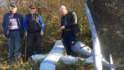 Kocaeli İzmit’te kırsal alana düşen İHA paniğe neden oldu