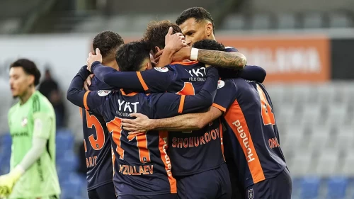 Başakşehir farka koştu | Süper Lig'de Başakşehir 5-1 Gaziantep FK