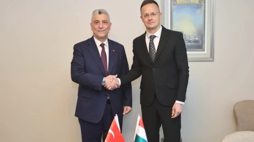 Bakan Bolat’tan İstanbul’da kritik görüşme: Türkiye–Macaristan ticaretinde 6 milyar dolarlık rekor hedefi