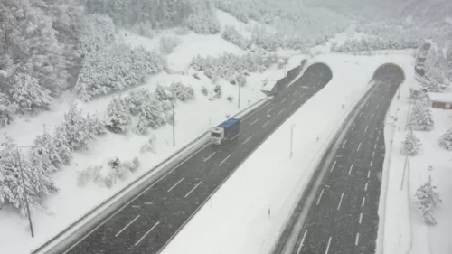 Bolu Dağı geçişi tırlara kapatıldı