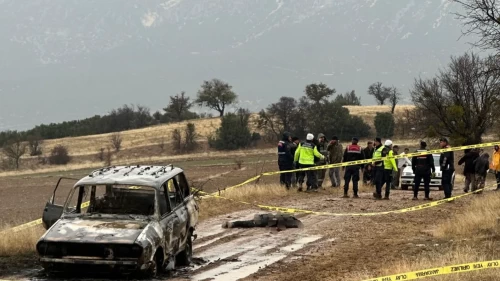 Isparta’da yanan otomobilin yakınında Bbaşsız ceset bulundu: Ferdi Özdemir’in kaybolan başı aranıyor