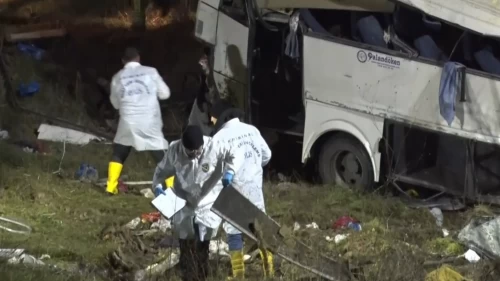 Esenyurt’ta servis faciasını yaşayan mahalleli konuştu