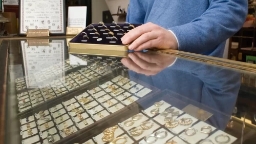 Büyükçekmece’de kuyumcu skandalı