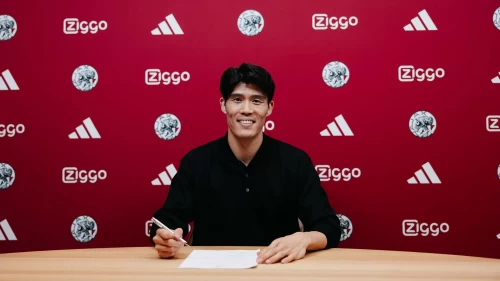 Ajax’ta Tomiyasu transferi resmileşti
