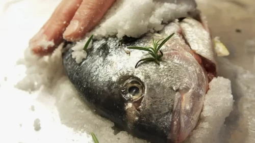 Tuzda balığın ezber bozan yöntemi