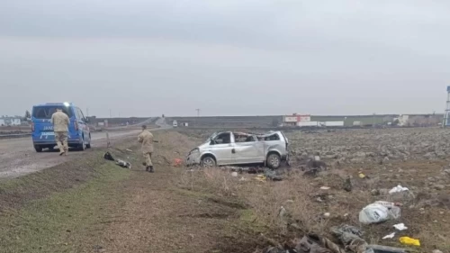 Cizre'de feci kaza: Minibüs devrildi