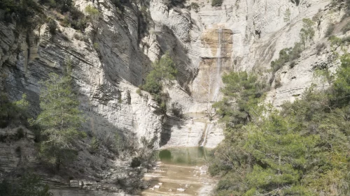 Yazın kurumuştu, yağmurla canlandı! Şarlayan Şelalesi tekrar akıyor