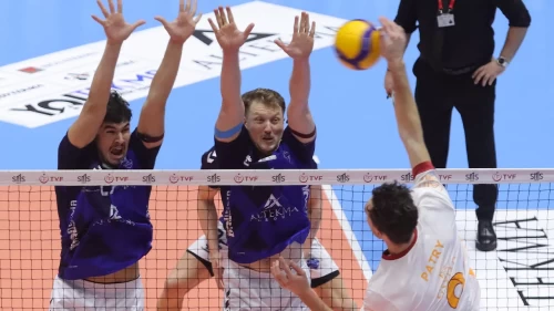 Galatasaray, Efeler Ligi’nde deplasmanında kazandı