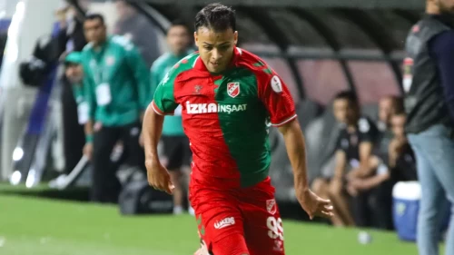 Karşıyaka'da Mehmet Güneş ile yollar ayrıldı