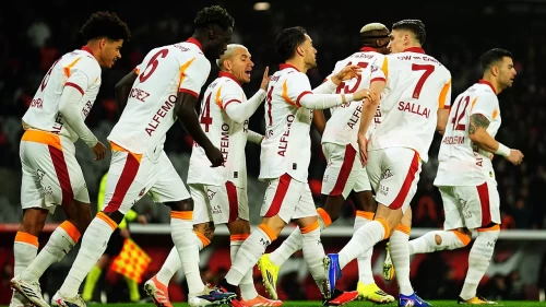 Galatasaray, ligdeki yenilmezlik serisini sürdürdü