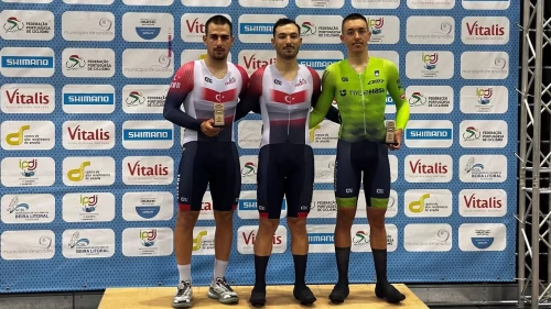 Milli bisikletçiler, Portekiz’de kürsüyü paylaştı