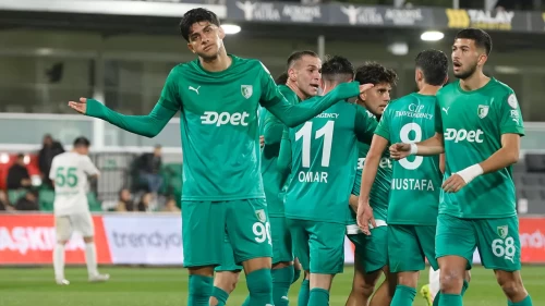 Bodrum evinde üç golle kazandı