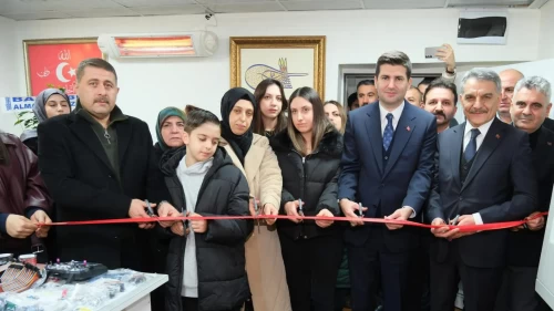 Ülkü Ocakları’ndan Yozgat’a teknoloji çıkartması! Ahmet Yiğit Yıldırım: Türk gençliğini milli üretimin mimarı yapacağız