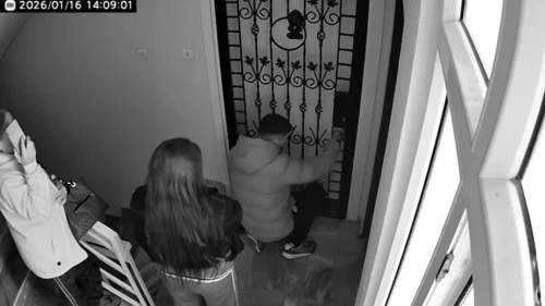 Boşanmaya çalıştığı eşi, yapmadığını bırakmadı