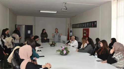 Ege Üniversitesi'nden "Çalışma Etiği" semineri