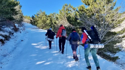 Kırşehirli dağcılar Kervansaray Dağı'na tırmandı