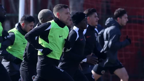 Gençlerbirliği'nde "yenilenme" günü