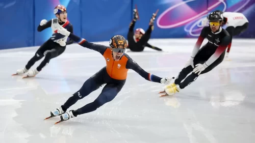 Jens van ’t Wout bin metrede zirvede