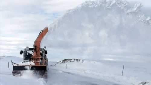 Van, Bitlis Hakkari ve Muş'ta sisten geçit yok! Ekipler ana arterlerde teyakkuzda