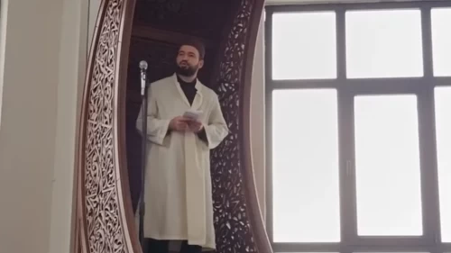 Camilerde 6 Şubat hüznü! Hutbede öyle bir cümle kuruldu ki cemaat gözyaşlarını tutamadı
