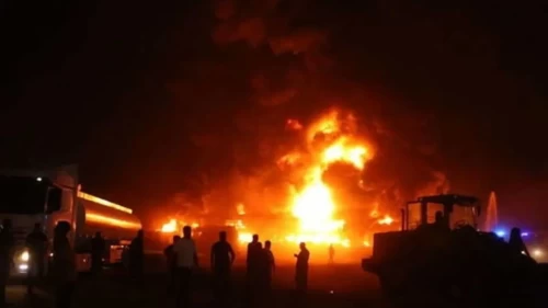 Irak'taki dev rafineride yangın çıktı