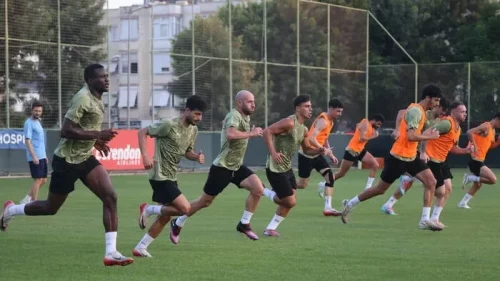 Beşiktaş, Alanyaspor mesaisine başladı