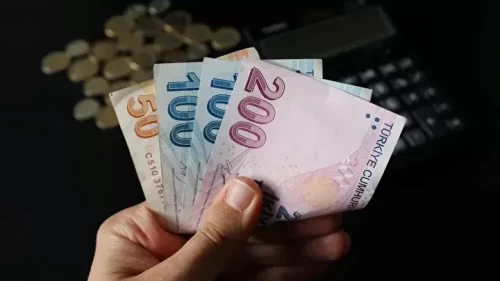 Emeklilerin maaş farkı bugün yatıyor