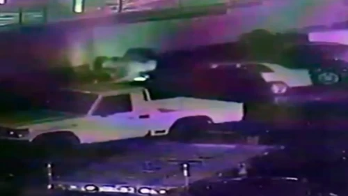 Isınmak için yaktığı ateş faciaya dönüştü! Sarıyer’de gece yarısı alevler yükseldi