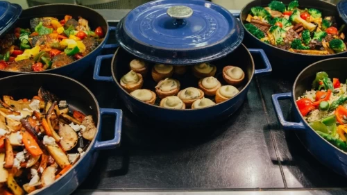 Güveç kapları cam ocakta neden kullanılmamalı? Patlama riskine dikkat!