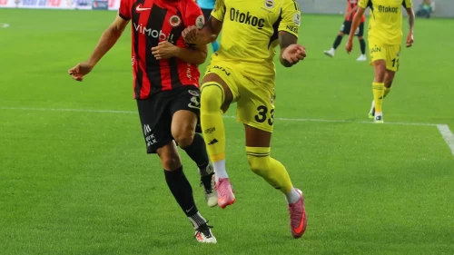 Fenerbahçe-Gençlerbirliği maçında ilk 11'ler belli oldu