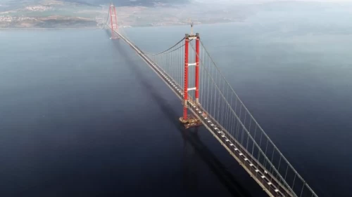 Çanakkale’de yoğun sis trafiği kilitledi