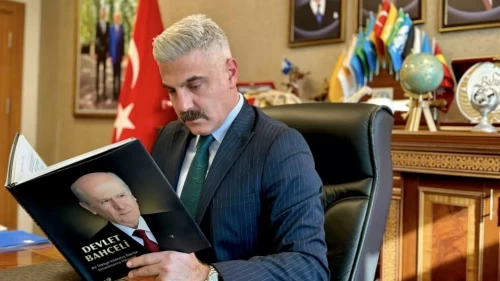 MHP'li Alperen'den muhalefete tepki: Terörle arasına mesafe koyamayan meşruiyetini tartışmaya açar