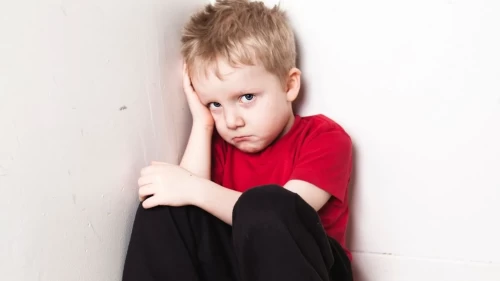 Yetimi sevindirmek Allah’a yaklaşmanın en kısa yoludur!