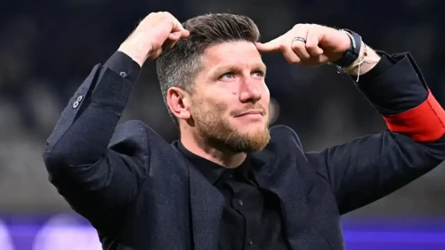 Monaco, teknik direktörü için her maç ceza ödüyor