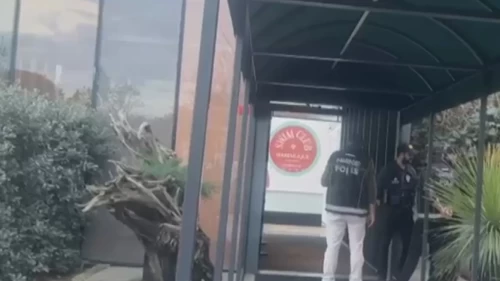 Bebek’te spor salonuna şok narkotik baskını! Ekipler her yeri arıyor