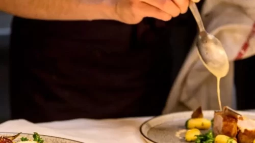 Tunuslu öğrencilerden Türk yemekleri: Türk mutfağı Tunus’ta tanıtıldı